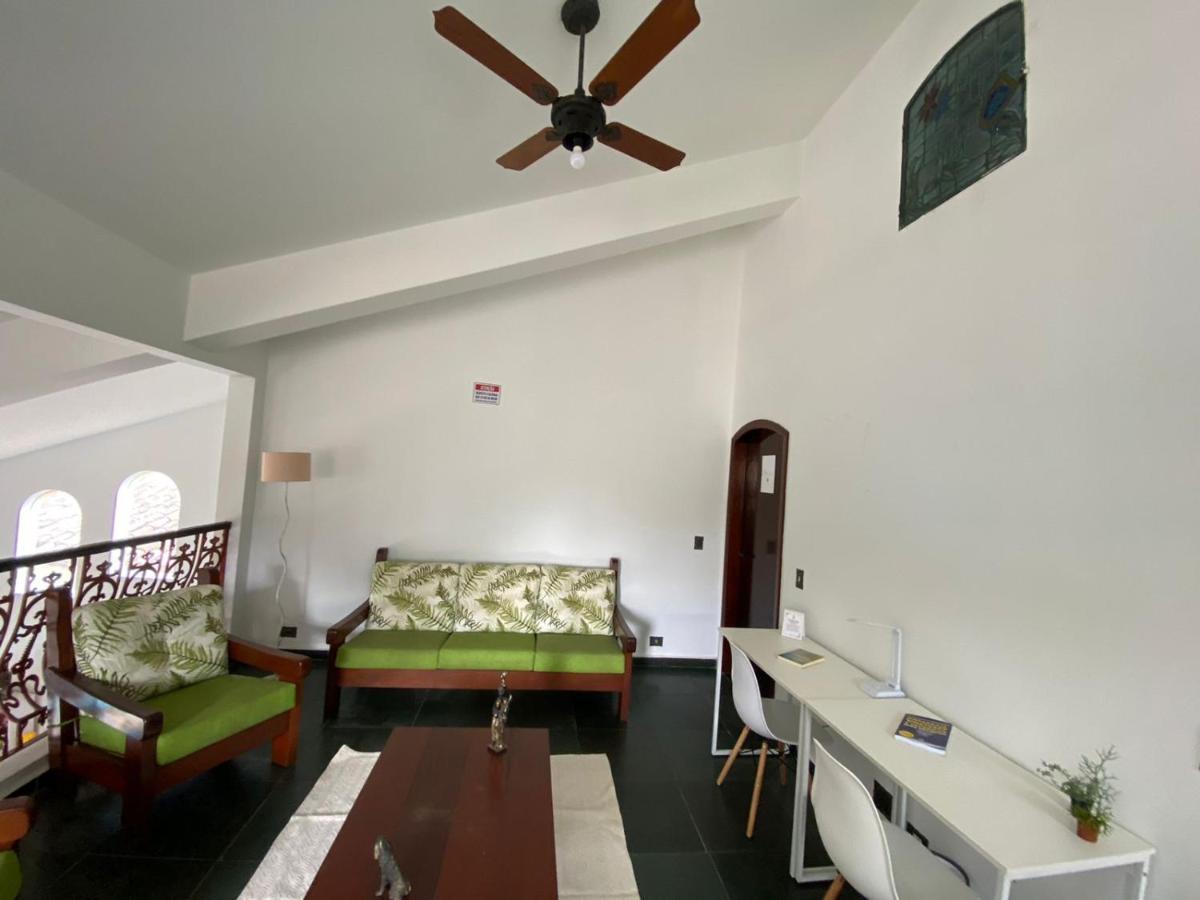 Guest House Namaste Hostel Guaruja Bagian luar foto